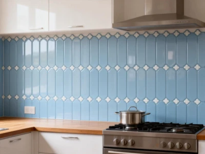 Classic Four-Leaf Clover Flower Wall Sticker